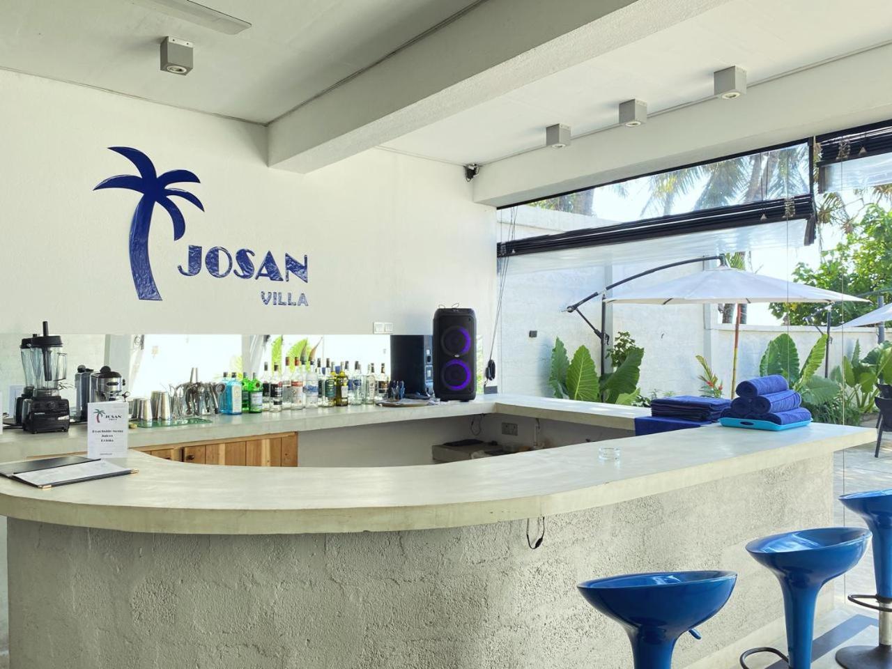Josan Villa With A Glorious Beach And Sea View Habaraduwa Central Exterior foto